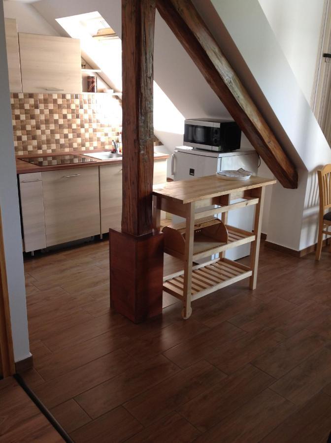 King Apartman シャールヴァール エクステリア 写真