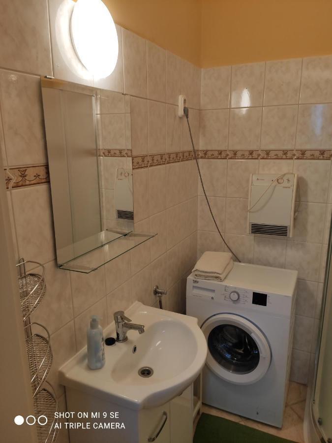 King Apartman シャールヴァール エクステリア 写真